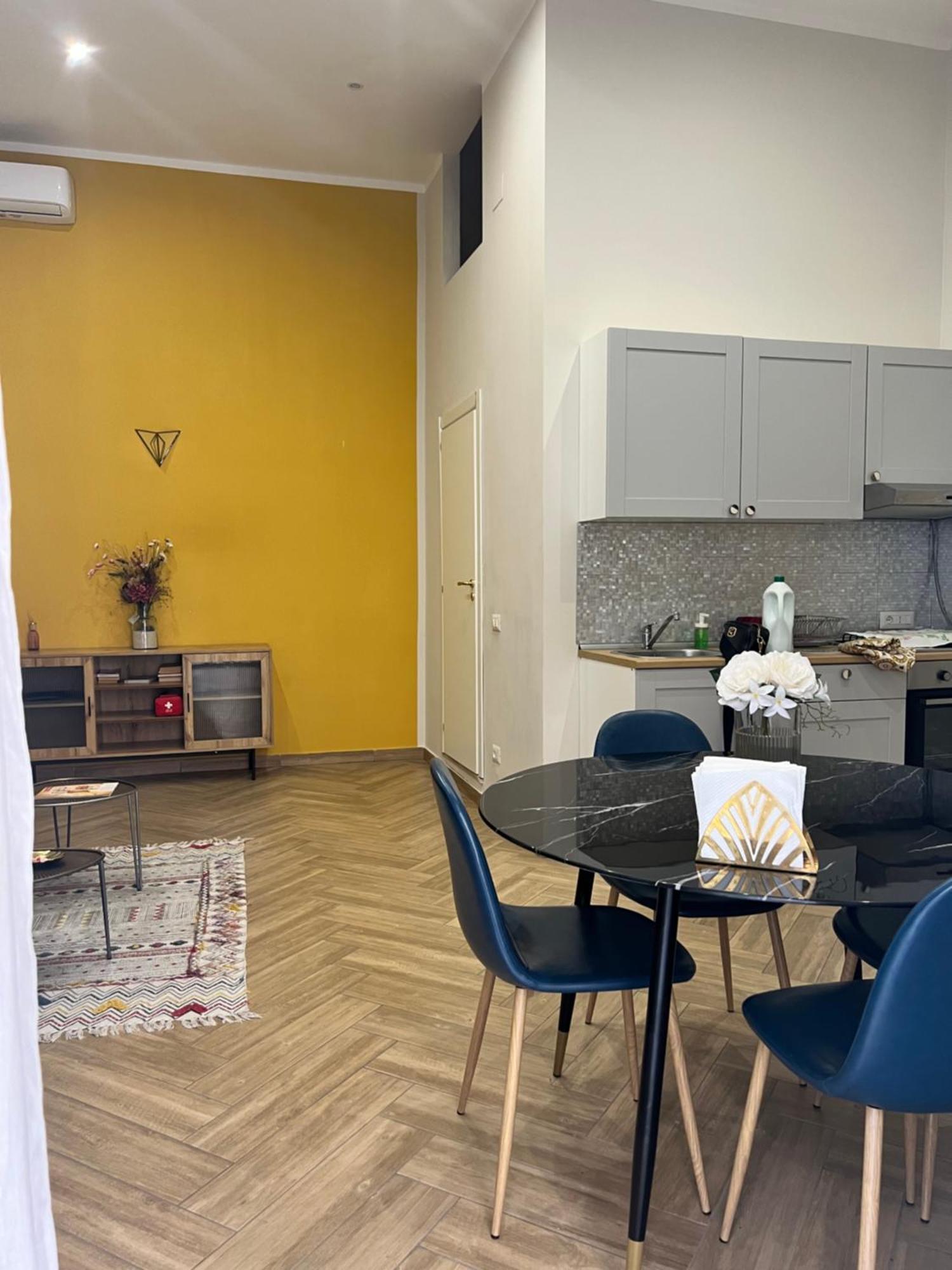 Scio' Apartment-Centro Storico- Napoli Dış mekan fotoğraf